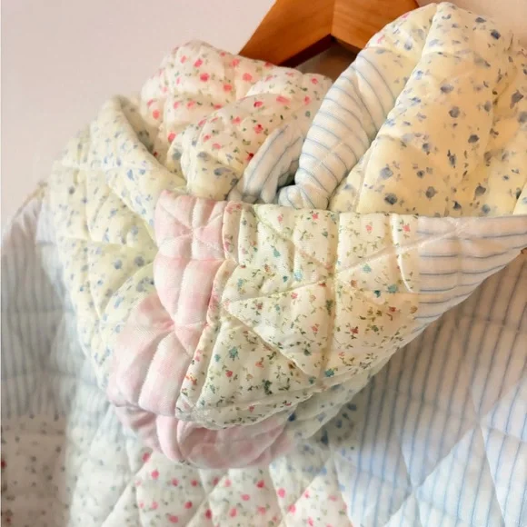 NWT Women's Quilted Patchwork Hoodie - Pastel Pink, Blue and Cream - Picture 10 of 11